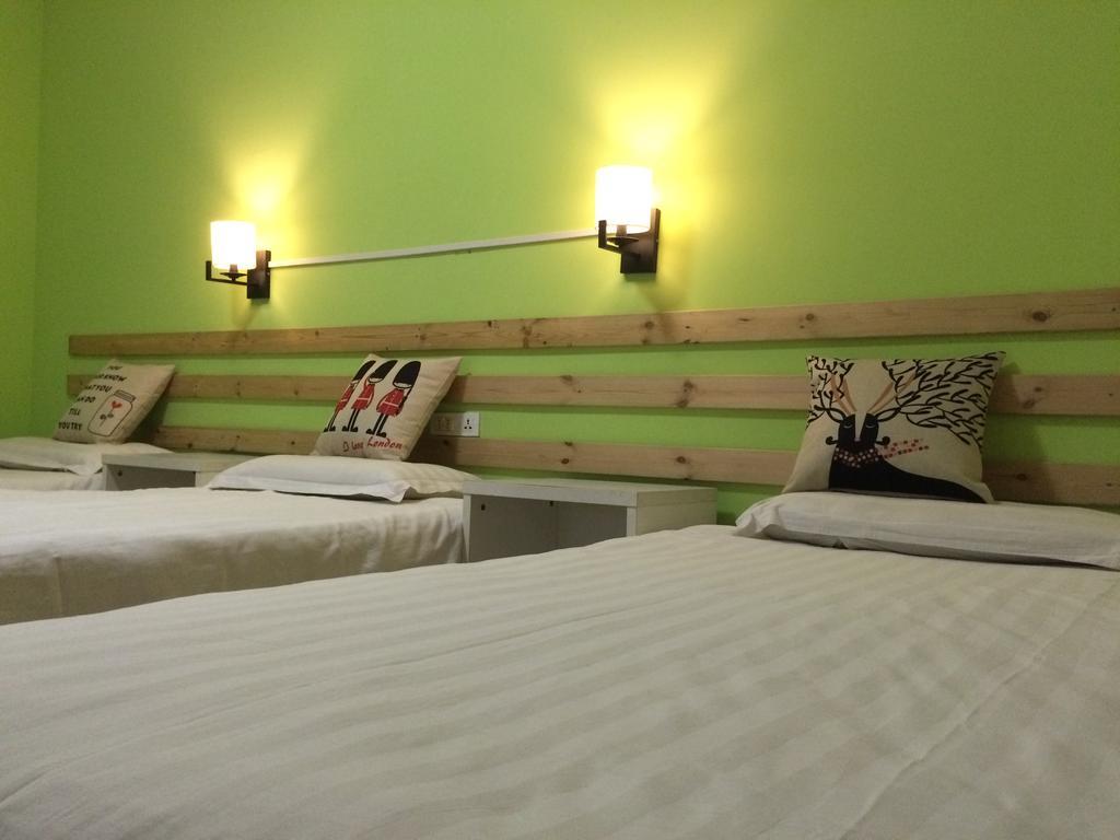 Xi'An Rainbow Youth Hotel 外观 照片