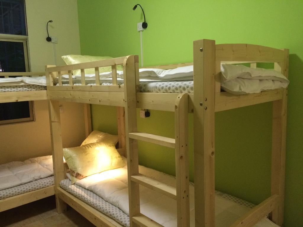 Xi'An Rainbow Youth Hotel 外观 照片