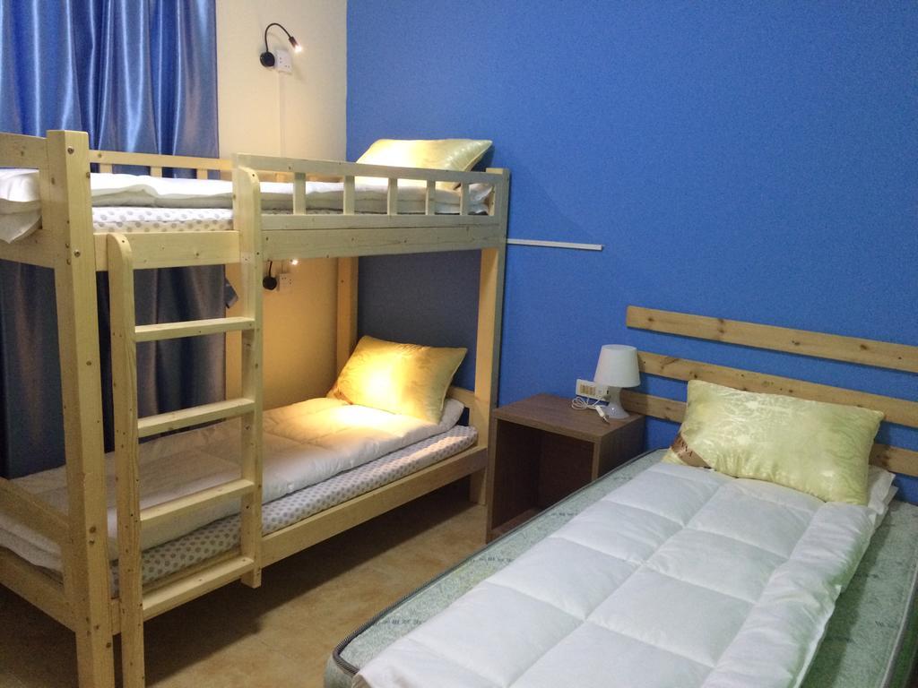 Xi'An Rainbow Youth Hotel 外观 照片