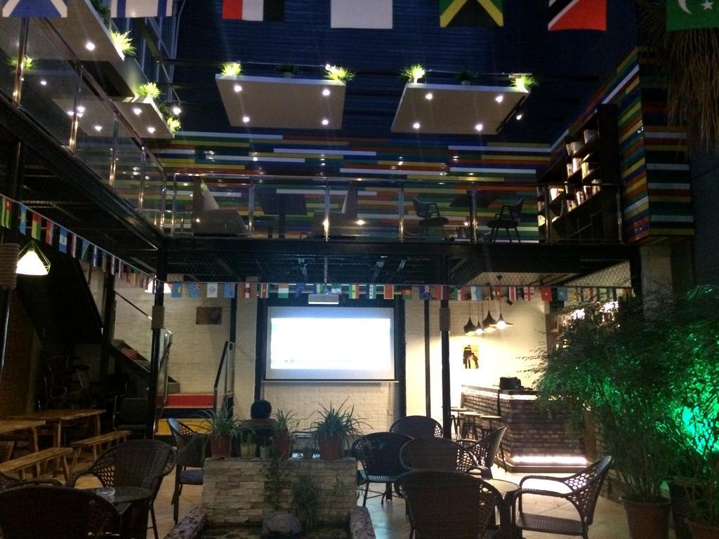Xi'An Rainbow Youth Hotel 外观 照片